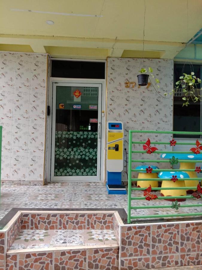 Natcha Place Thammasat Rangsit Bangkok Exterior foto
