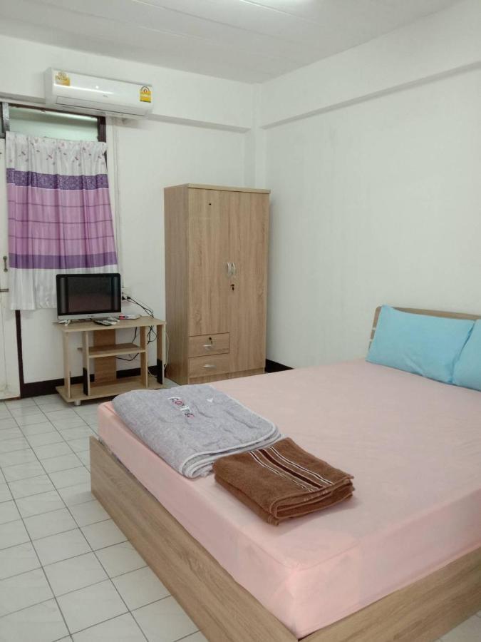 Natcha Place Thammasat Rangsit Bangkok Exterior foto