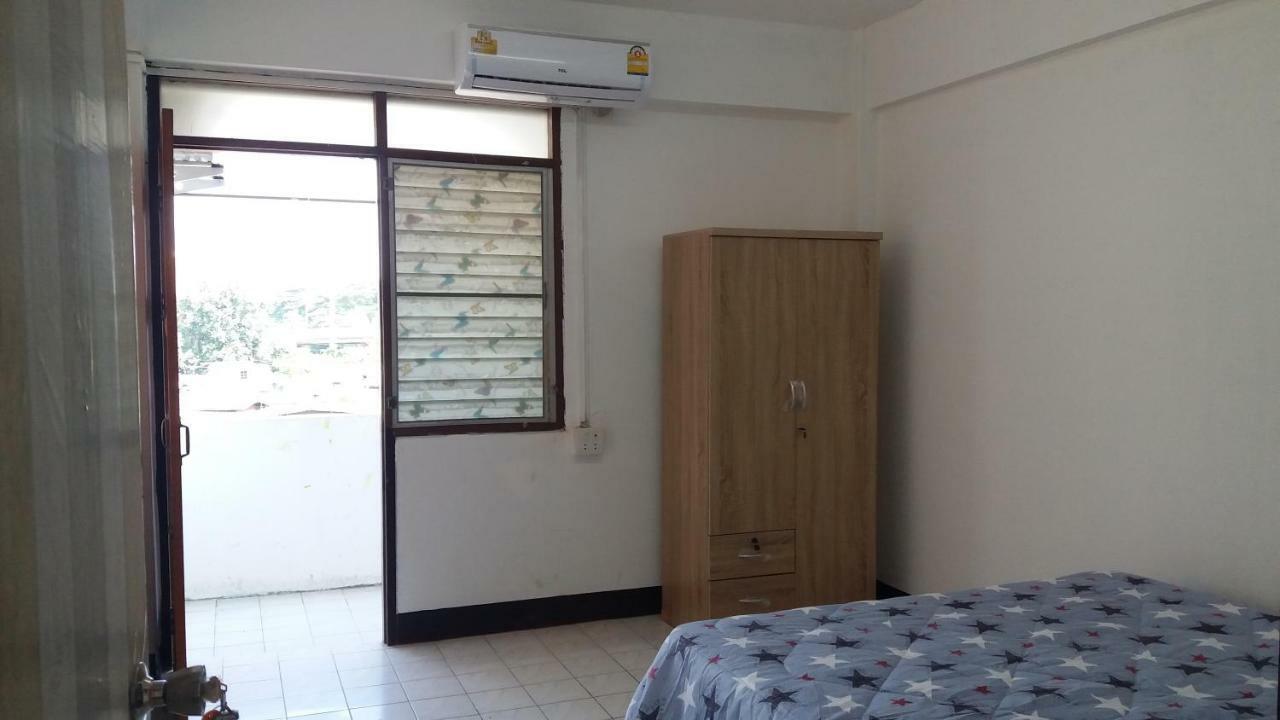Natcha Place Thammasat Rangsit Bangkok Exterior foto