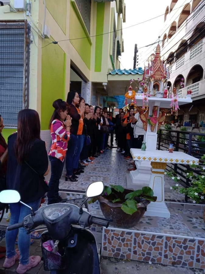 Natcha Place Thammasat Rangsit Bangkok Exterior foto